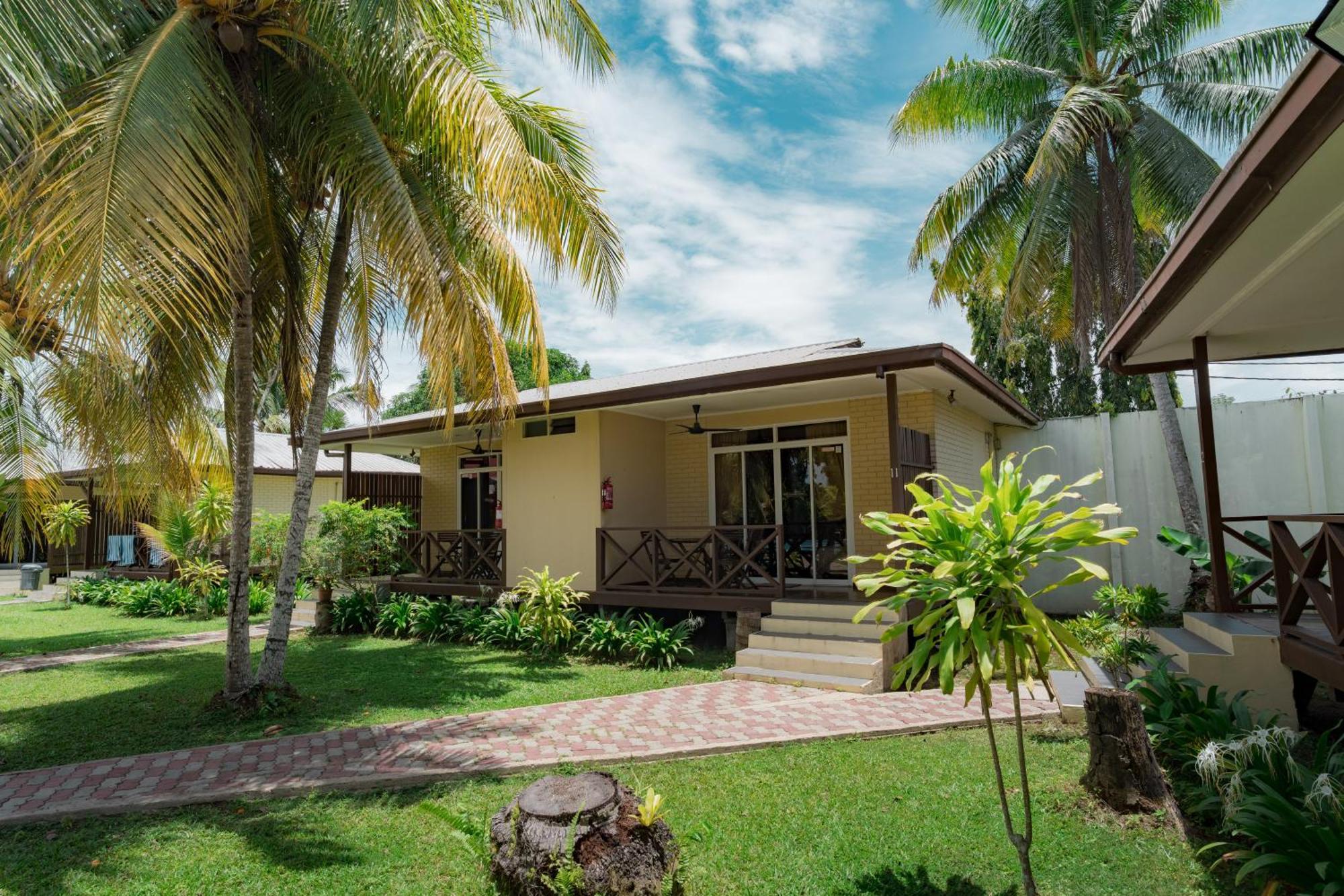 Langkah Syabas Beach Resort Kinarut Екстер'єр фото